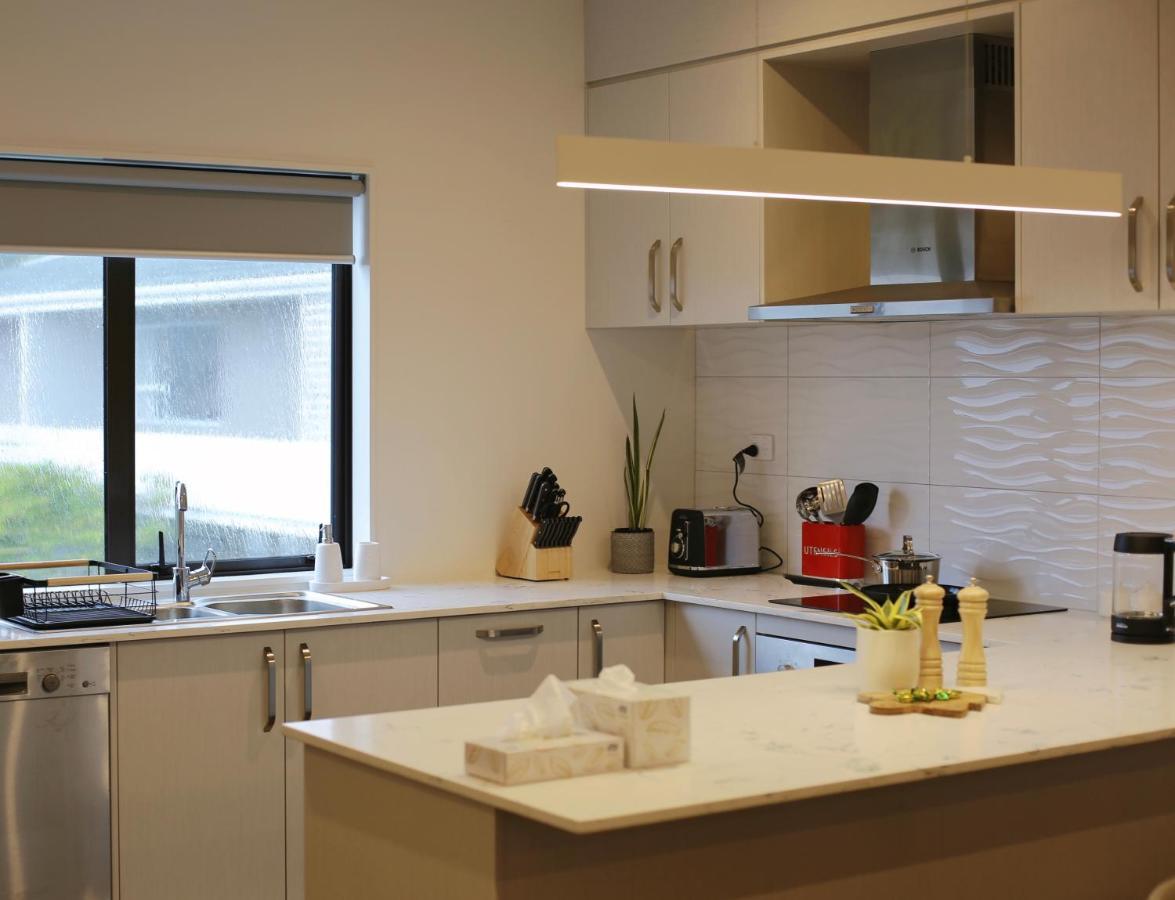 Cheerful 3-Bedroom Townhouse Close To The City Оукланд Екстериор снимка