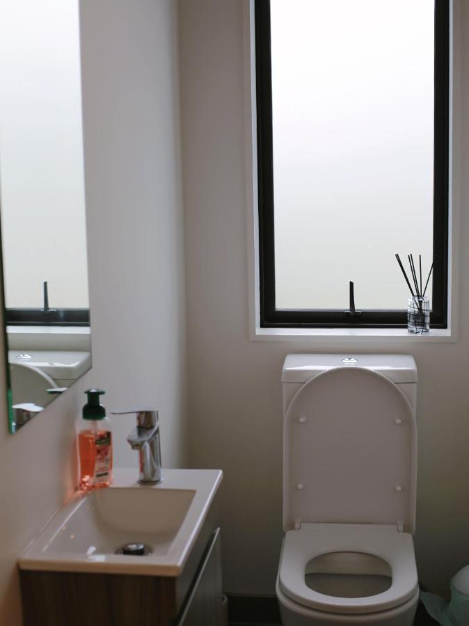 Cheerful 3-Bedroom Townhouse Close To The City Оукланд Екстериор снимка