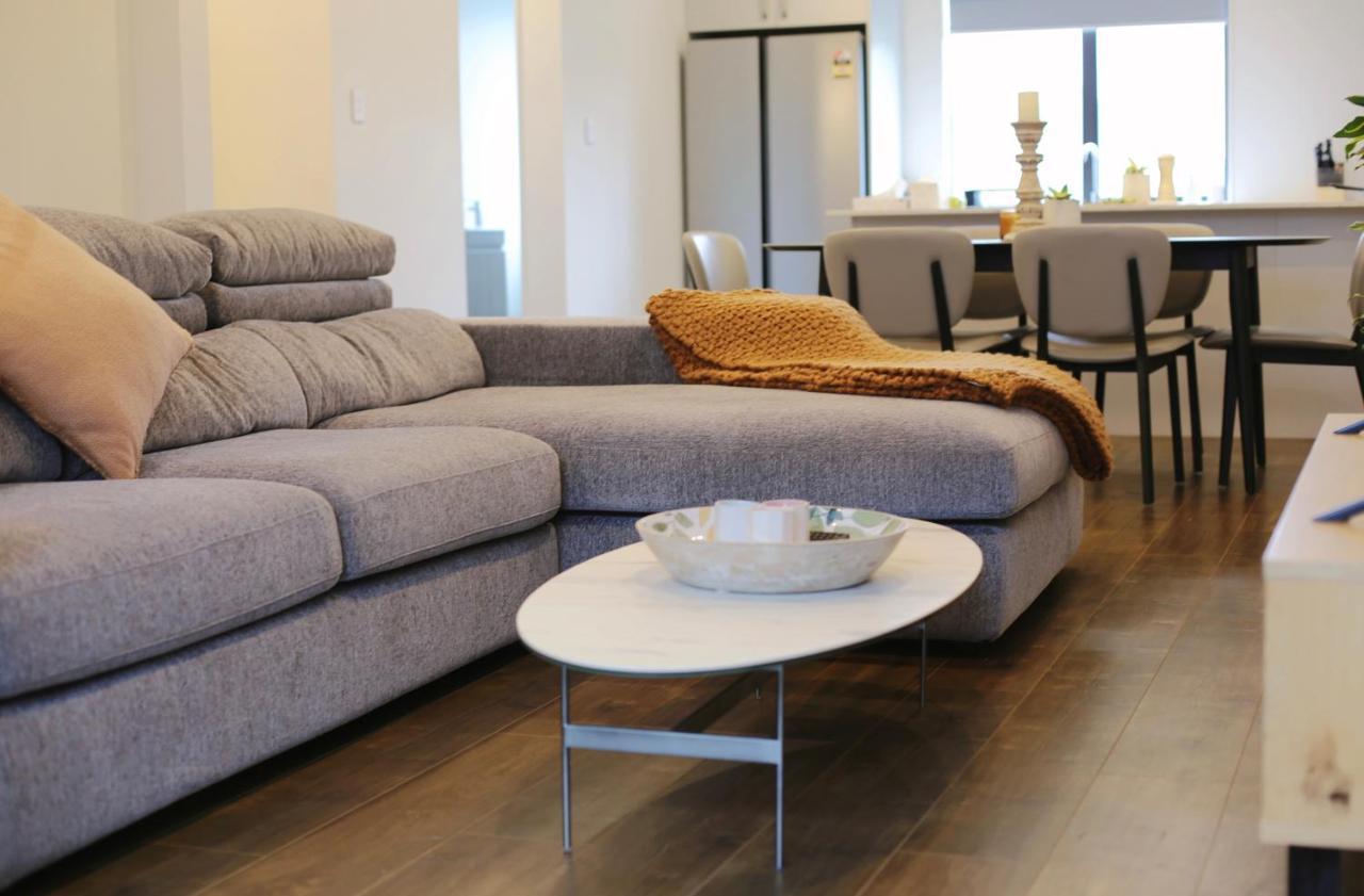 Cheerful 3-Bedroom Townhouse Close To The City Оукланд Екстериор снимка